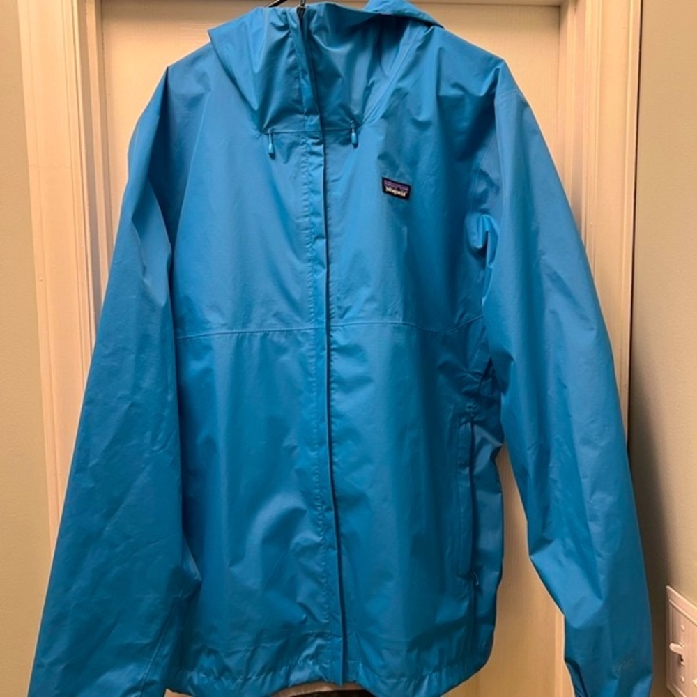 Brand new with tags Patagonia Torrentshell 3L Rain Jacket